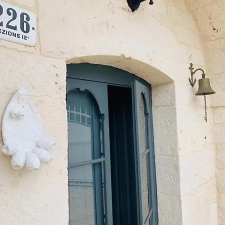 Trulli White Villa Locorotondo