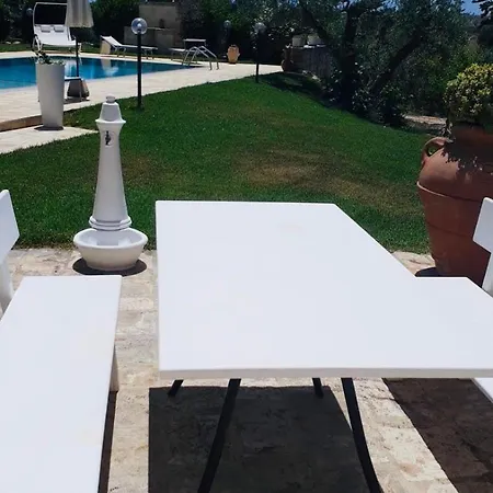 Βίλα Trulli White *