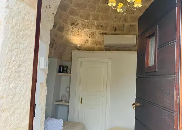 Trulli White 别墅 *