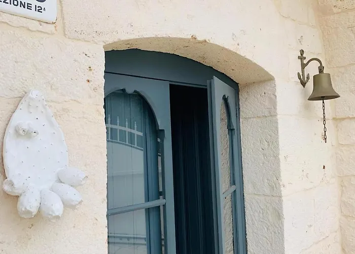 Trulli White Villa Locorotondo