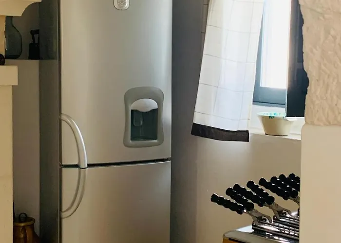 Trulli White * Locorotondo